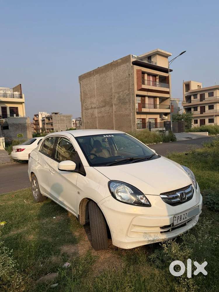 Honda Amaze 2013 Diesel Well Maintained