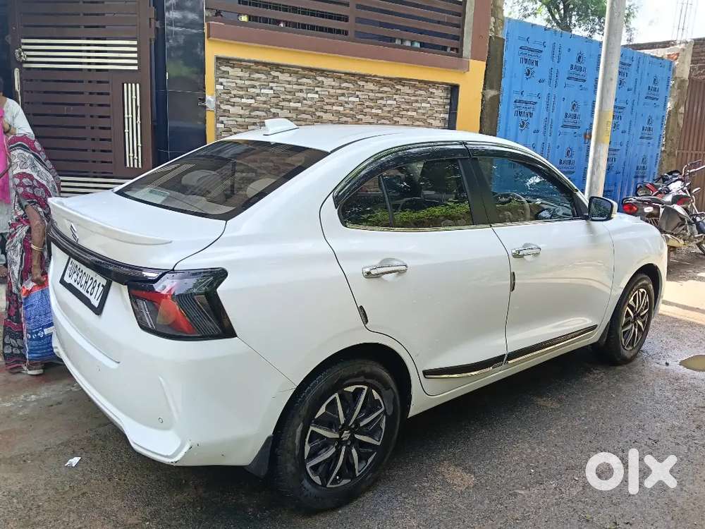 Maruti Suzuki Swift Dzire 2025 Petrol 25000 Km Driven