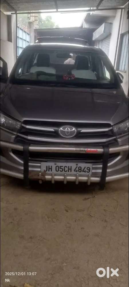 Toyota Innova Crysta 2019 Diesel 150000 Km Driven