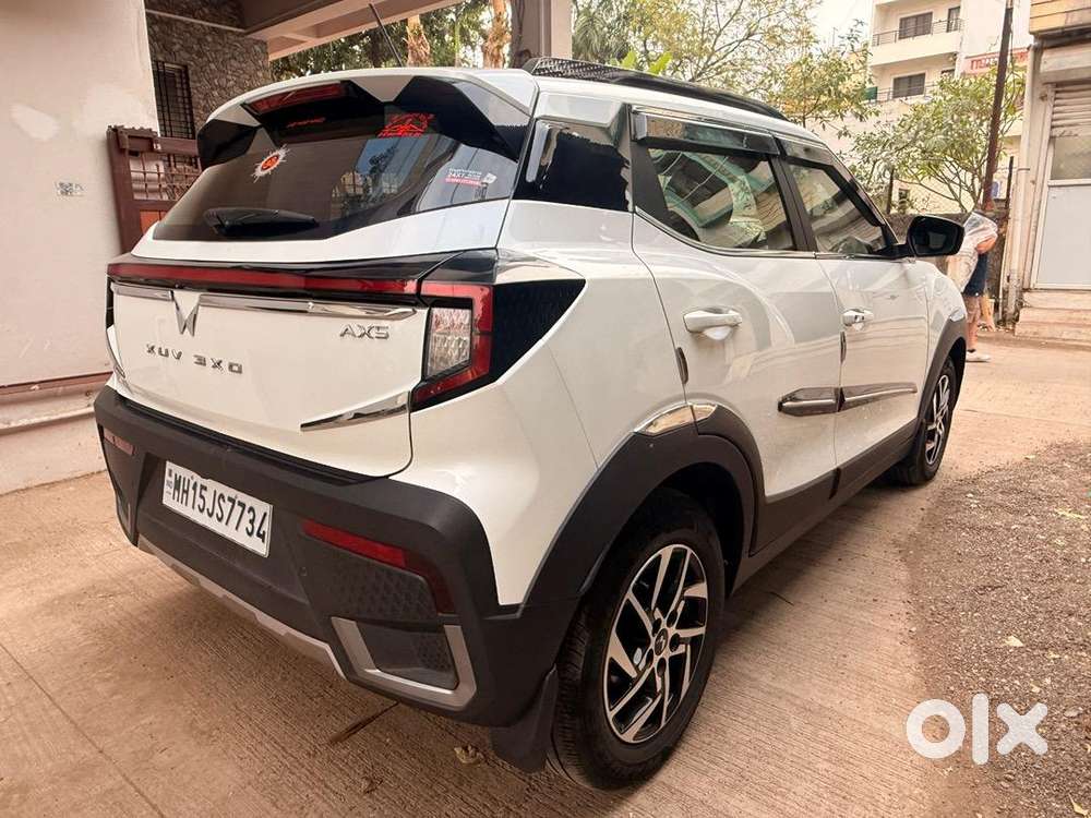 Mahindra Xuv 3xo 2024 Diesel Well Maintained