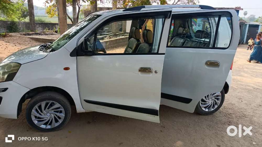 Maruti Suzuki Wagon R 2013 Petrol Well Maintained