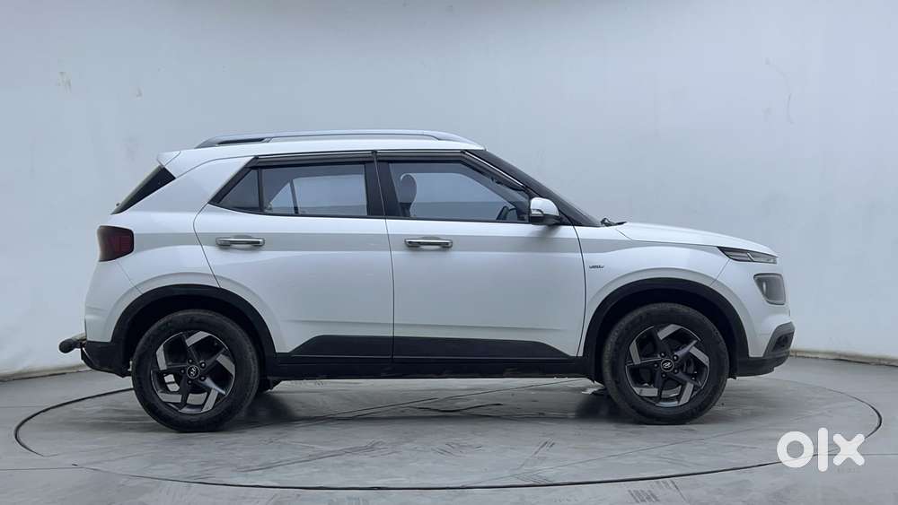 Hyundai Venue 1.0 Sx (o) Turbo Imt, 2022, Petrol