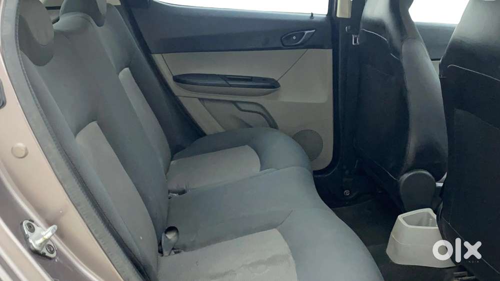 Tata Tiago 1.2 Revotron Xt, 2017, Petrol