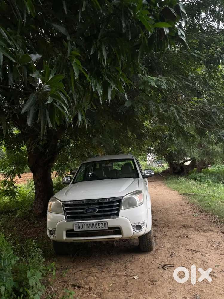 Ford Endeavour 2011 Diesel