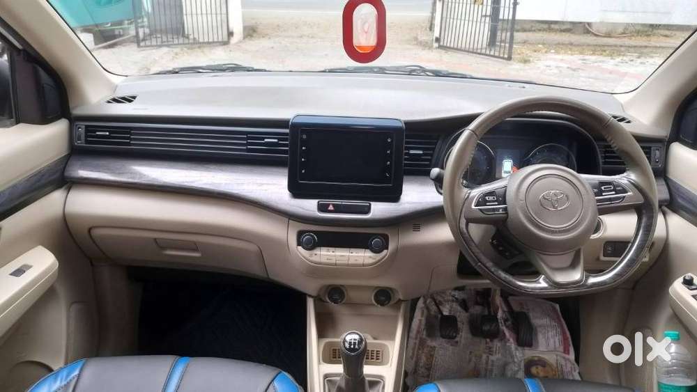 Toyota Rumion V Mt, 2023, Petrol