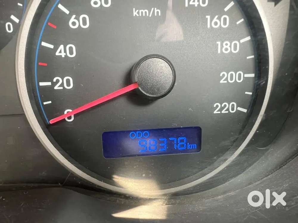 Hyundai I20 Magna Petrol 2012