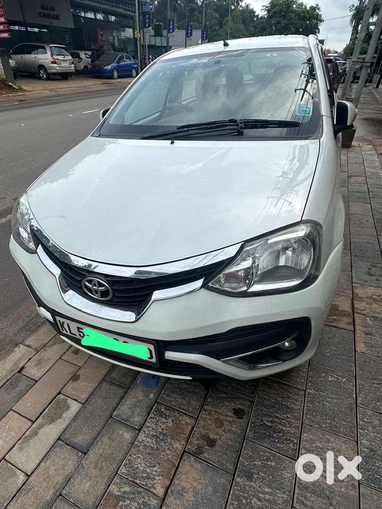 Toyota Etios Vx Limited Edition, 2017, Petrol