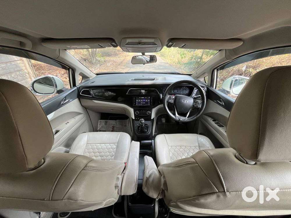Mahindra Marazzo