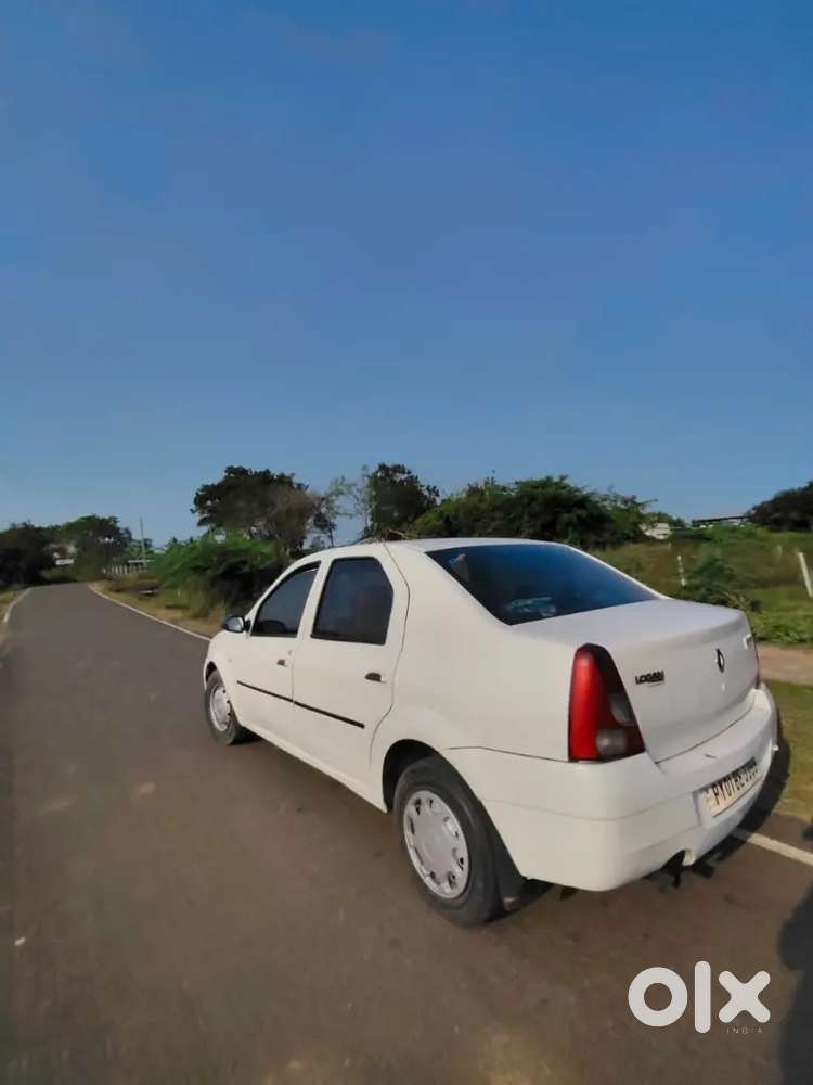 Mahindra Logan Diesel 2010 Variant