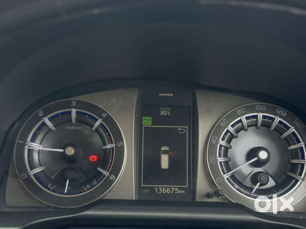 Toyota Innova Crysta 2.7 Vx Mt, 2016, Diesel