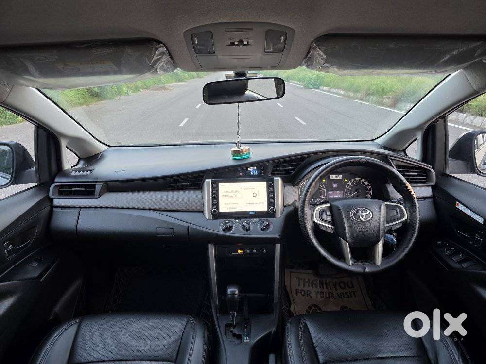 Toyota Innova Crysta 2.4 Gx Limited Edition At 7 Str, 2022, Diesel