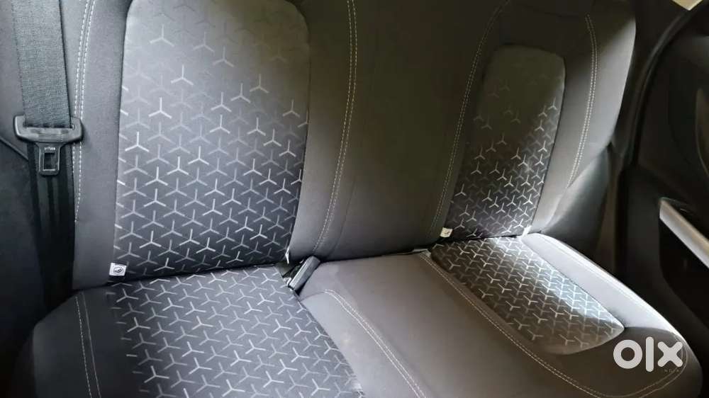 Tata Nexon 2023 Petrol 2500 Km Driven