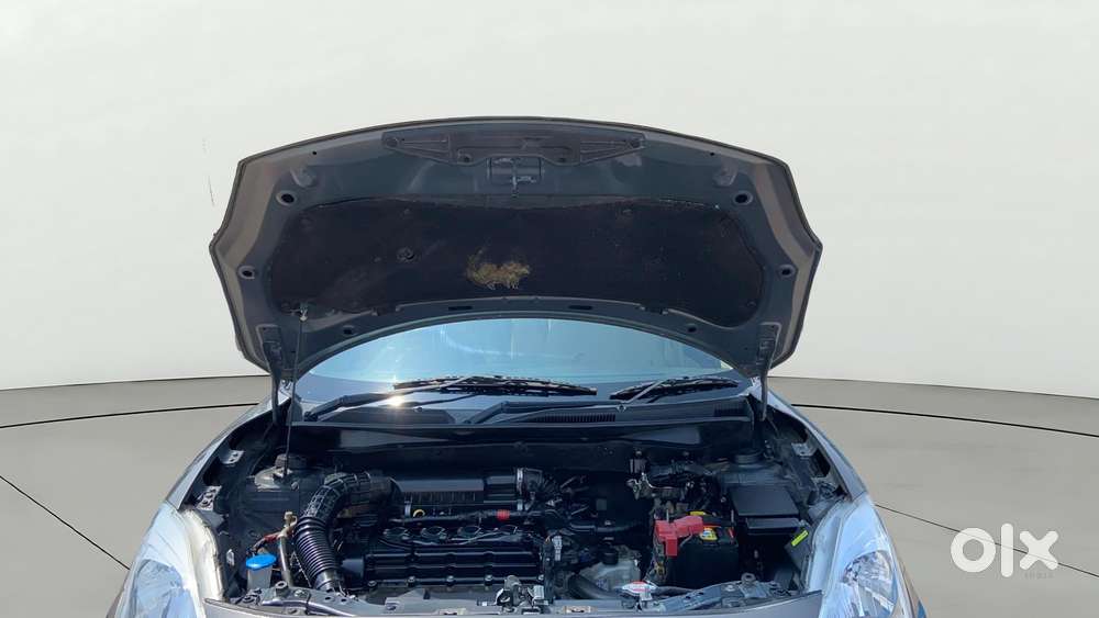 Maruti Suzuki Swift Dzire Amt Vxi, 2020, Petrol