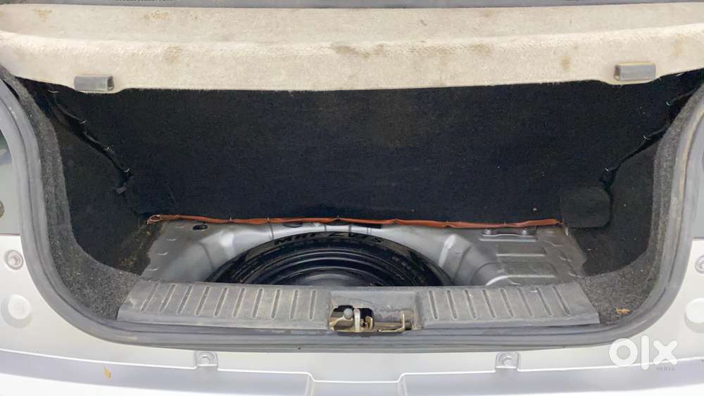 Mahindra Kuv 100 2016-2017 Mfalcon G80 K8 5str, 2016, Petrol
