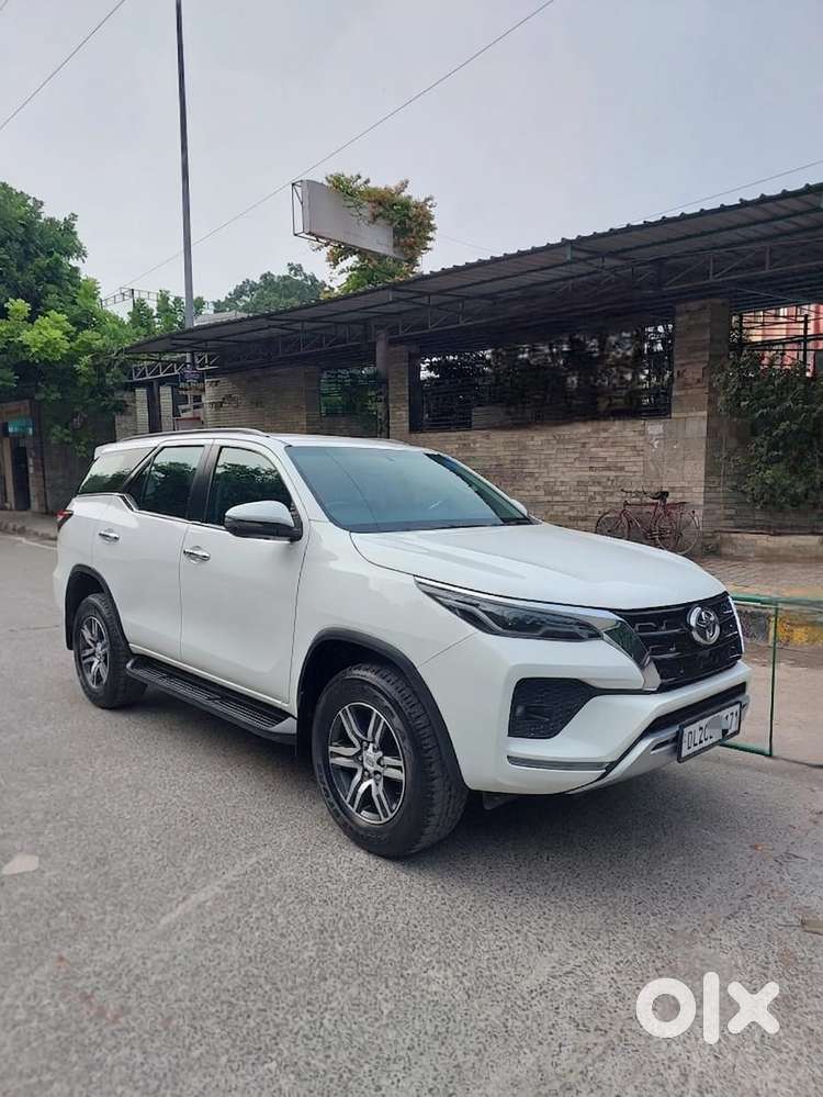 Toyota Fortuner 4x2 At 2.7 Petrol, 2024, Petrol