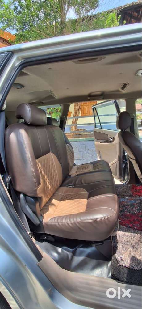 Innova Vx 8 Seater 2015 Mh Registration