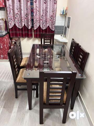 6 seater deals dining table olx