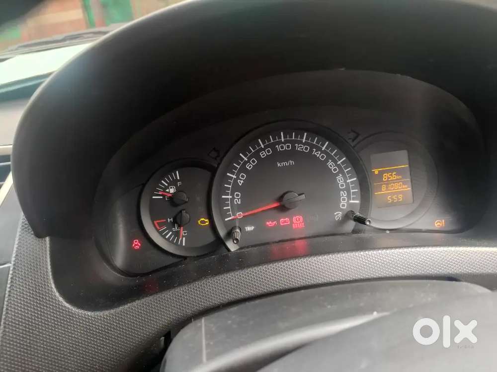 Maruti Suzuki Swift Lxi Manual Petrol Cng 2017