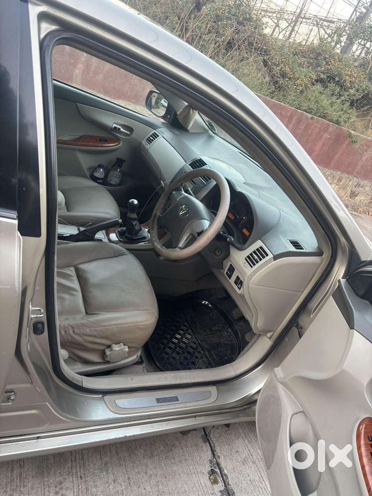 Toyota Corolla Altis Gl, 2010, Petrol