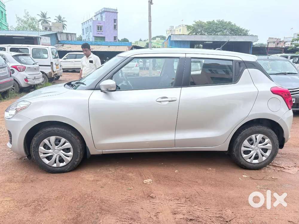 Maruti Swift Vxi 2024