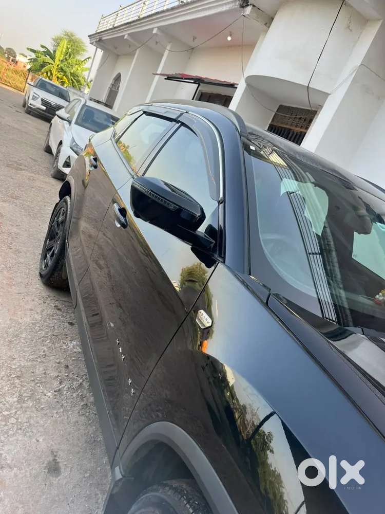Tata Harrier Dark 2024 Edition
