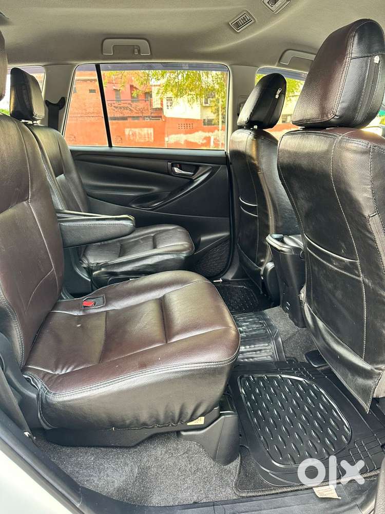 Toyota Innova Crysta [2020-ongoing] 2.4 Gx At 7 Str, 2021, Diesel