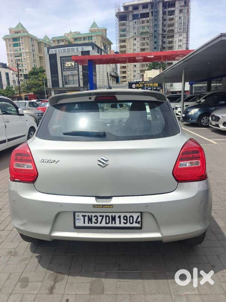 Maruti Suzuki Swift Zxi Plus, 2022, Petrol