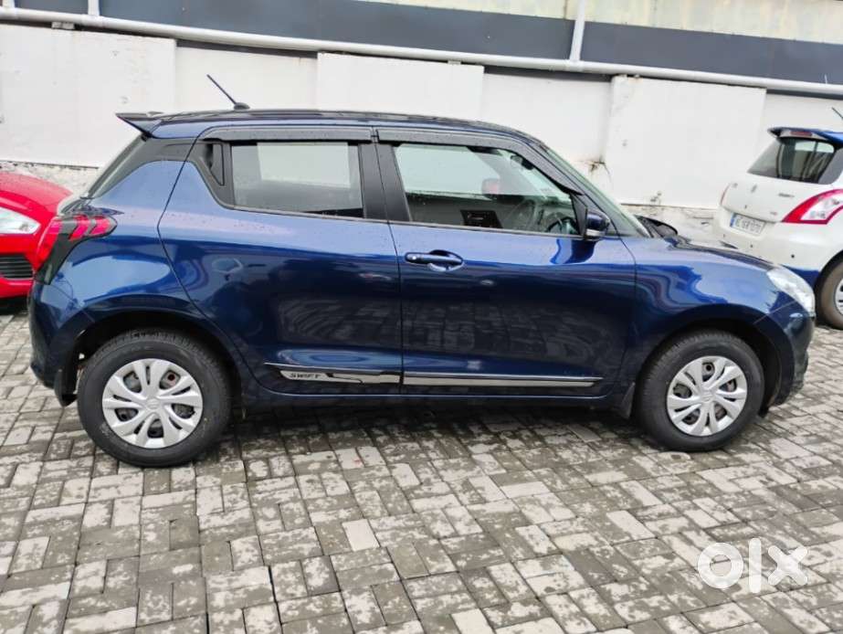 Maruti Suzuki Swift 1.2 Vxi (o), 2023, Petrol