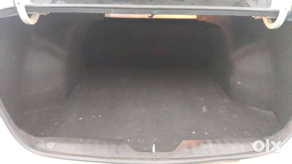 Maruti Suzuki Ciaz 2014-2017 At Zxi Plus, 2016, Petrol