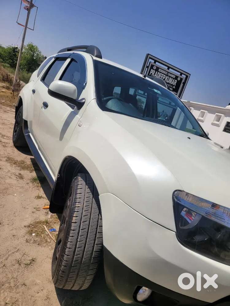 Renault Duster 2014 Diesel 90000 Km Driven