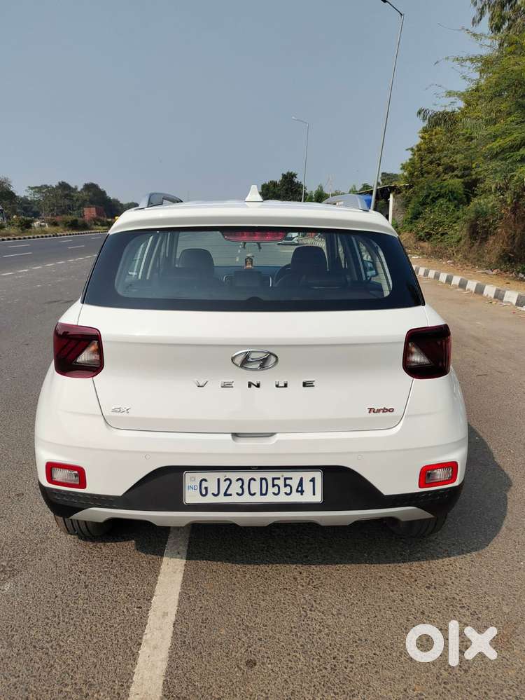 Hyundai Venue Sx, 2022, Petrol