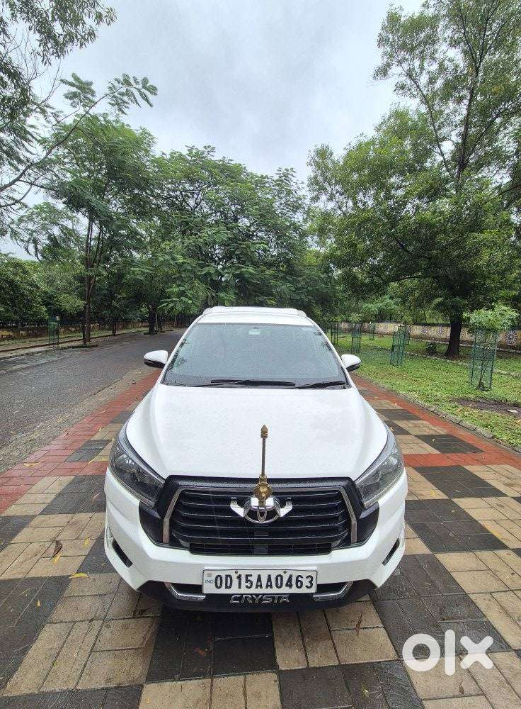 Toyota Innova Crysta 2.4 G Mt, 2024, Diesel