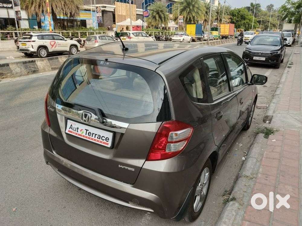 Honda Jazz S Mt I-vtec, 2011, Petrol