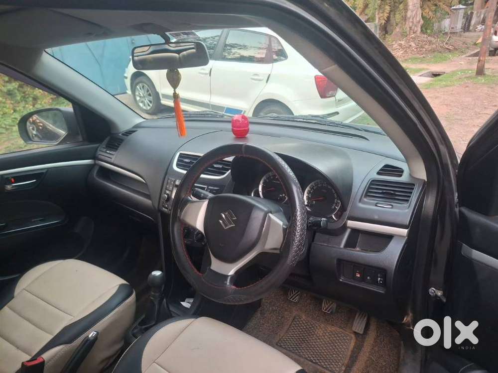 Maruti Suzuki Swift Vxi 1.2 Abs Bs-iv, 2015, Petrol