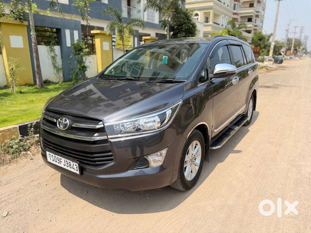 Toyota Innova Crysta 2.4 G Mt, 2019, Diesel