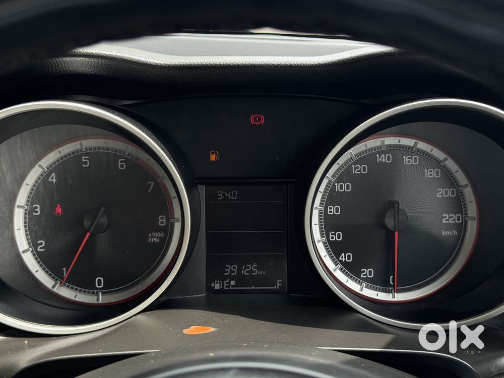 Maruti Suzuki Swift Vvt Vxi, 2021, Petrol