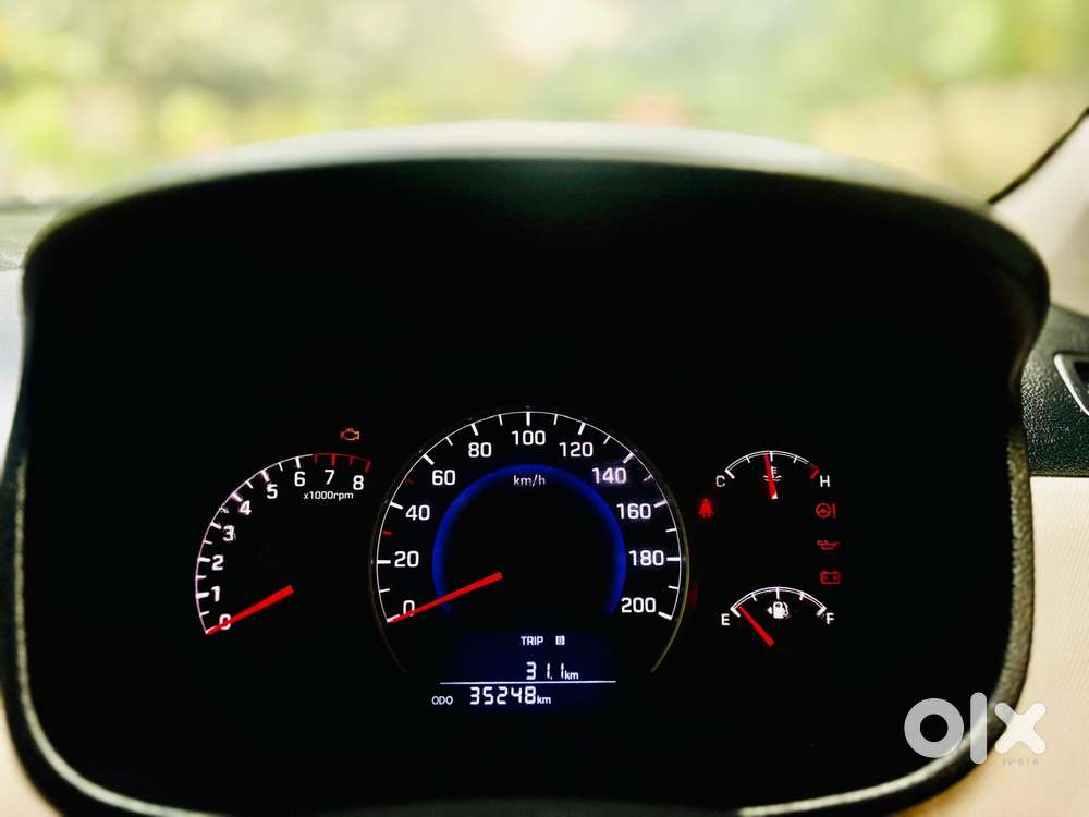 Hyundai Grand I10 Sportz 1.2 Kappa Vtvt, 2017, Petrol