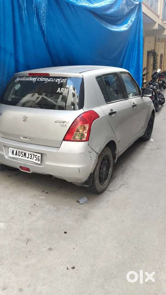 Maruti Suzuki Swift Lxi 2010 Petrol  1st Owner  Well Maintained