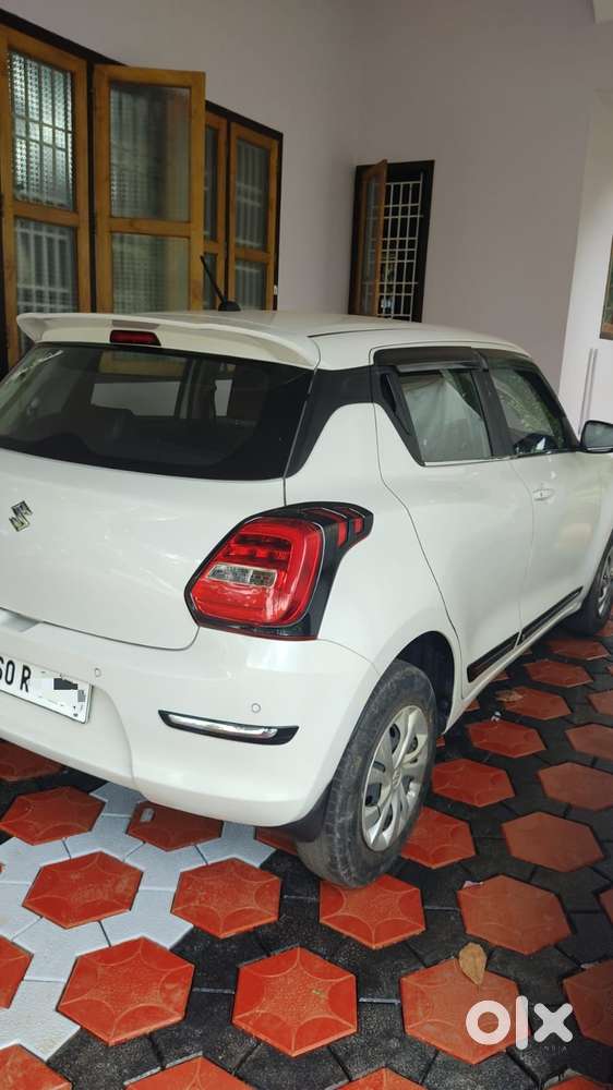 Maruti Suzuki Swift 2018 Vxi, 2019, Petrol