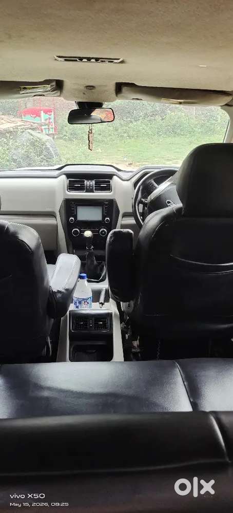 Mahindra Scorpio S10 2015