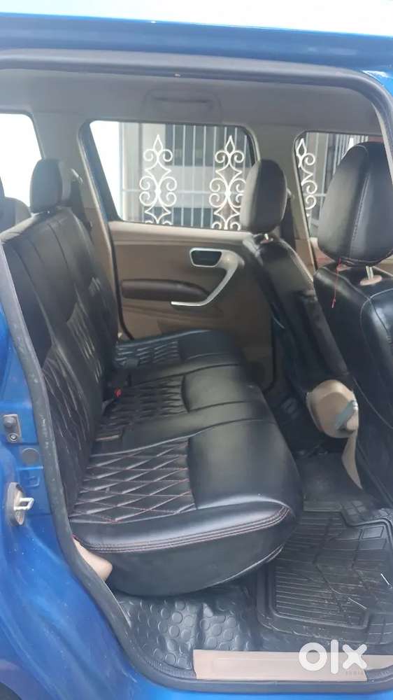 Mahindra Tuv300 T8 – 2016 Model For Sale