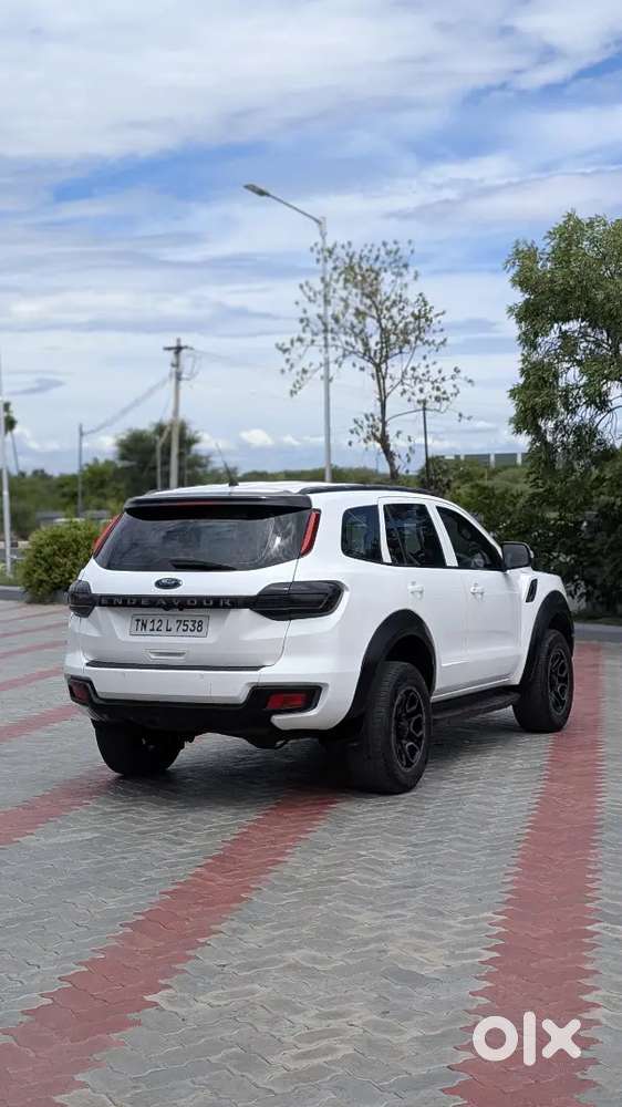 Ford Endeavour ( Raptor Kit Installed)just 80k Kms Driven