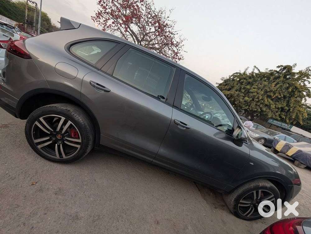 Porsche Cayenne Diesel Platinum Edition, 2016