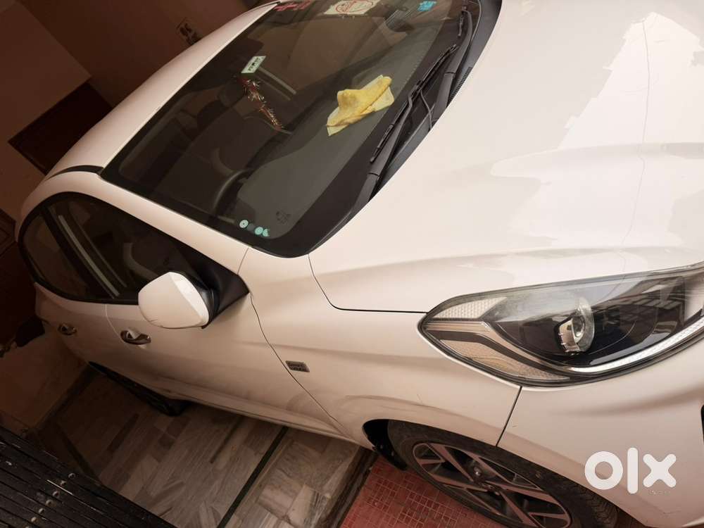 Hyundai Aura Petrol 2020 Car