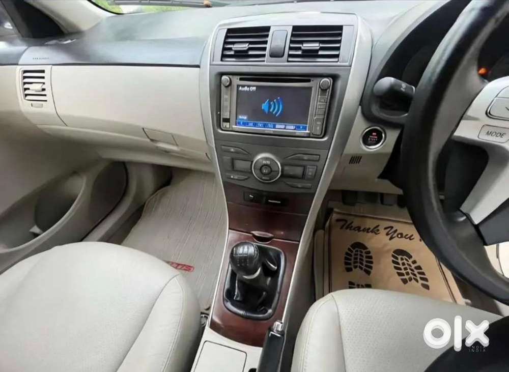 Toyota Corolla Altis 2013 Petrol Well Maintained