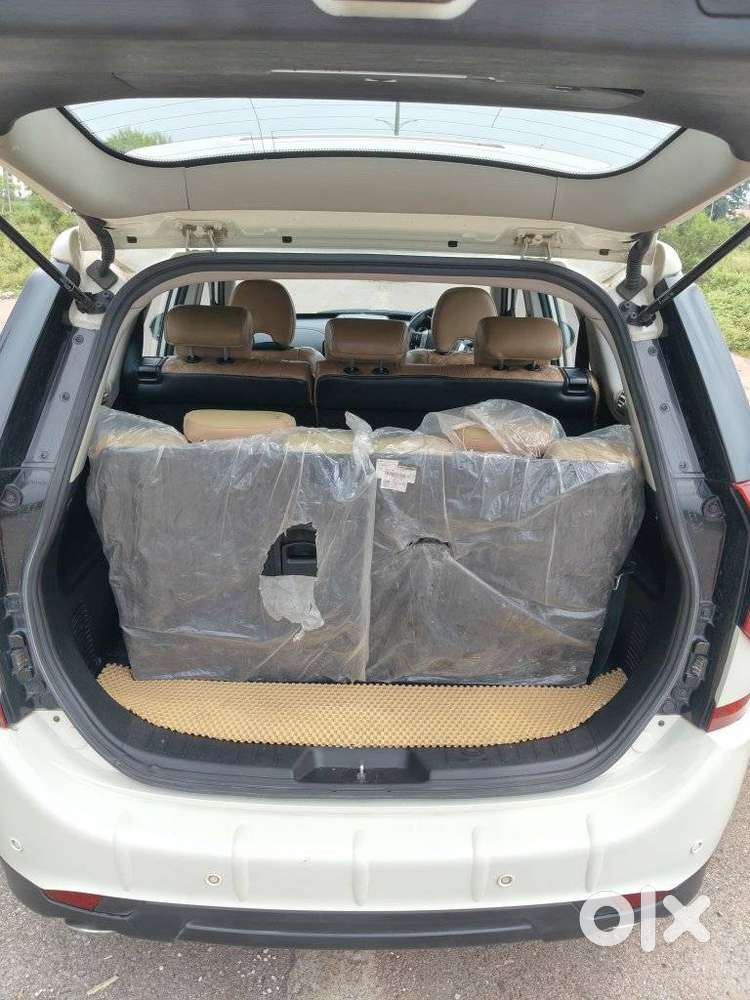 Mahindra Xuv500 W11 Option, 2020, Diesel