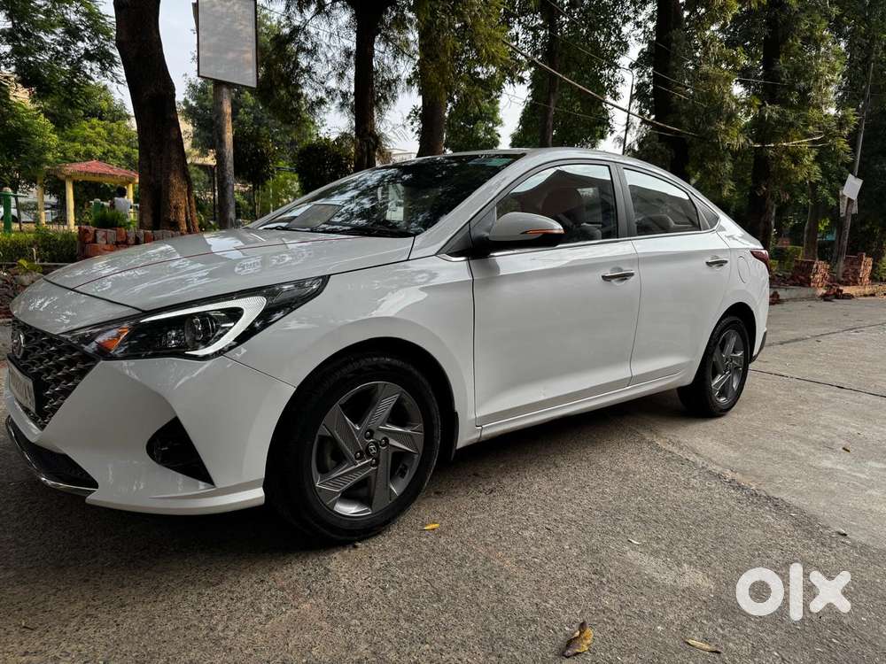 Hyundai Verna 1.5 Sx (o) Diesel Mt, 2022, Diesel