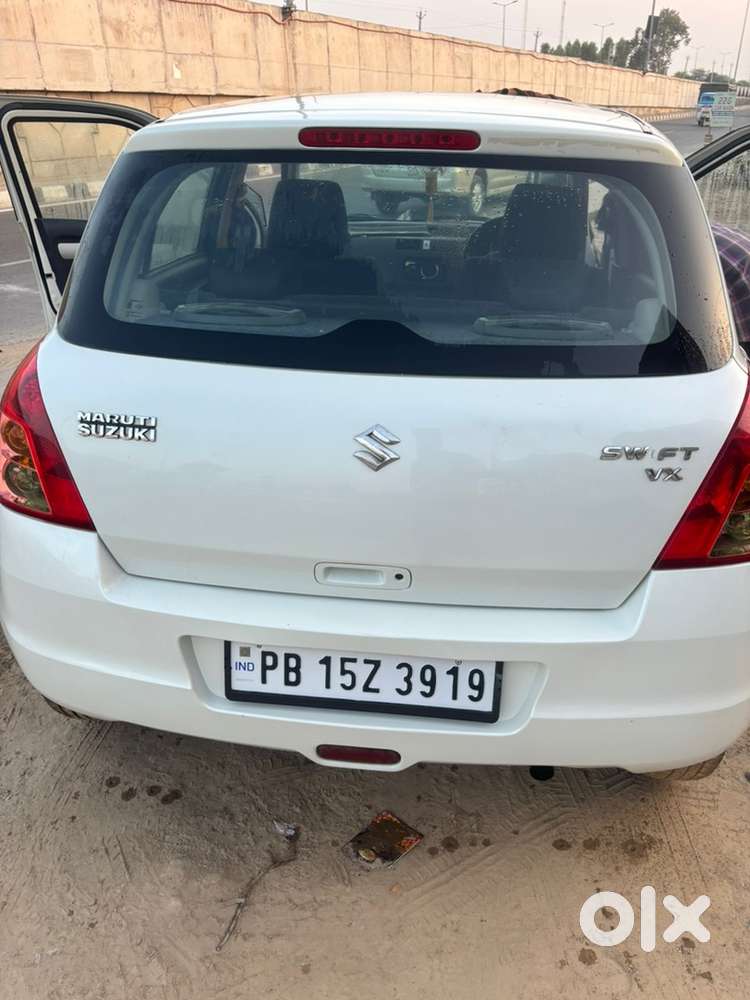 Maruti Suzuki Swift 2011 Petrol 78000 Km Driven