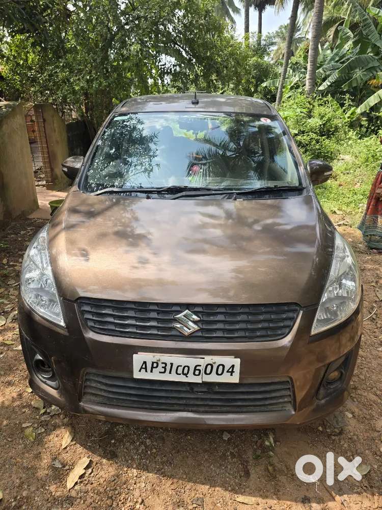 Doctor Driven Zdi Diesel Ertiga With Airbags & 17 Kmpl Mileage In City