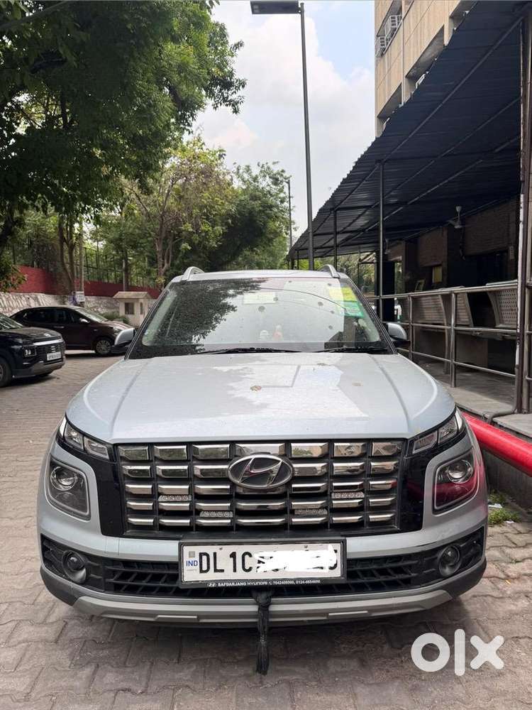 Hyundai Venue 2022 Petrol Good Condition